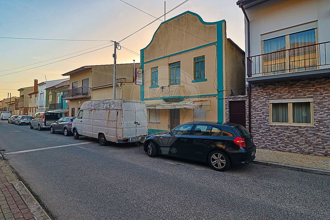 Moradia T2 para Venda em Marinha das Ondas Foto 14