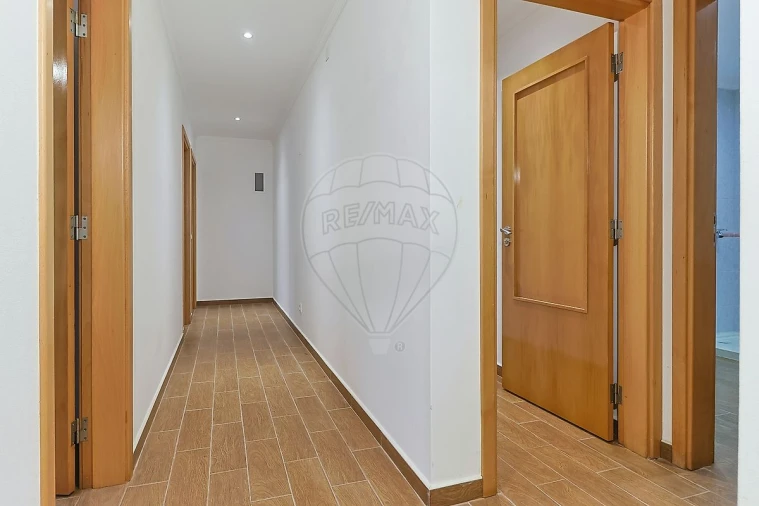 Moradia T3 para Venda em Alhadas Foto 13