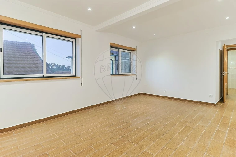 Moradia T3 para Venda em Alhadas Foto 11