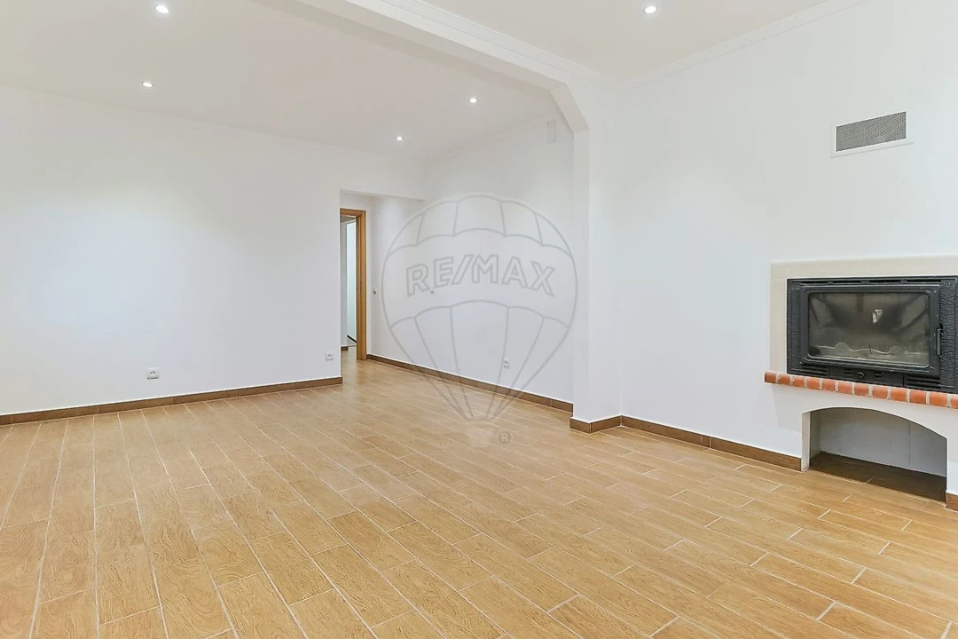 Moradia T3 para Venda em Alhadas Foto 9