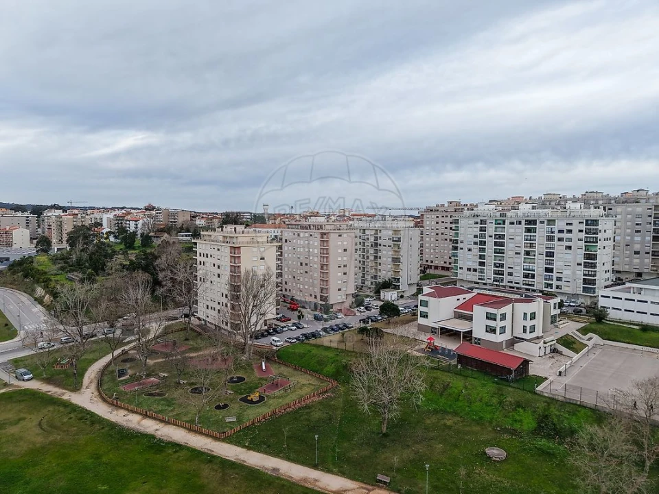 Apartamento T2 para Venda em Buarcos Foto 12