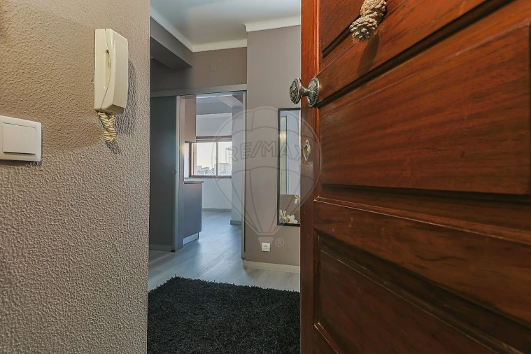 Apartamento T2 para Venda em Buarcos Foto 3