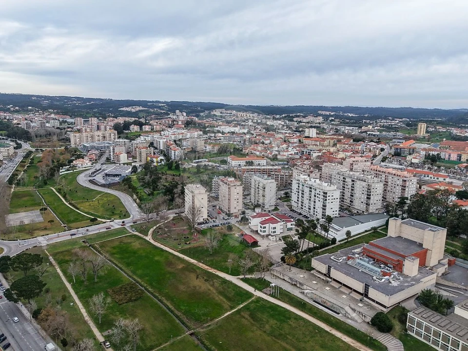Apartamento T2 para Venda em Buarcos Foto 14
