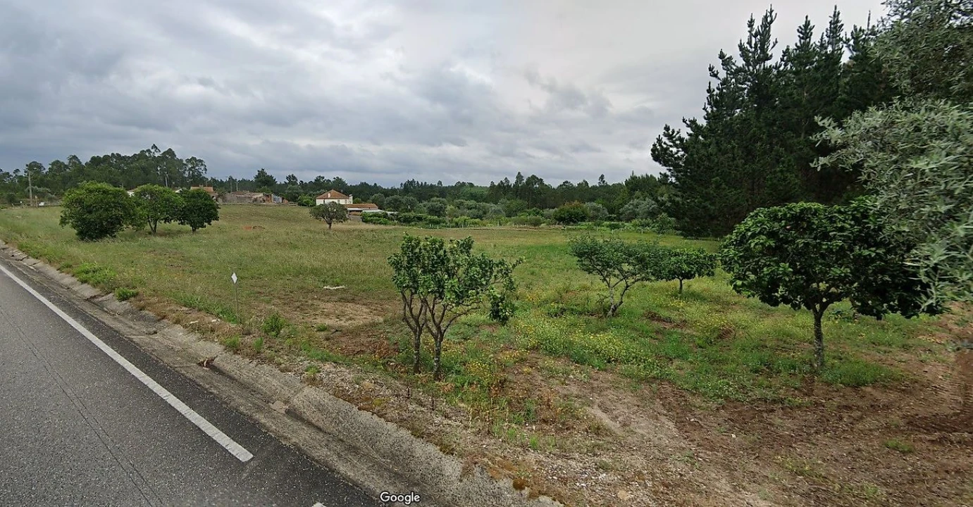 Terreno para Venda em Vila Nova de Anços Foto 1
