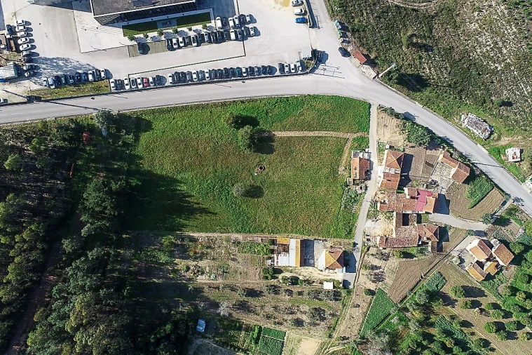Terreno para Venda em Vila Nova de Anços Foto 11