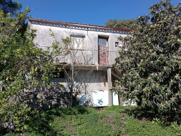 Moradia T2 para Venda em Santa Clara e Castelo Viegas