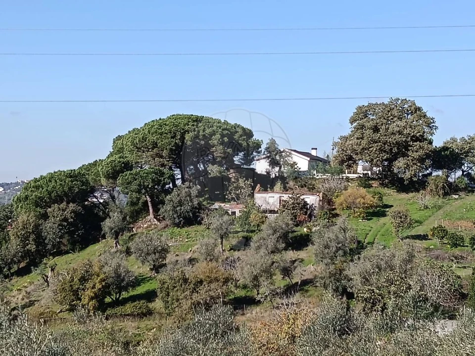 Moradia T2 para Venda em Santa Clara e Castelo Viegas Foto 1