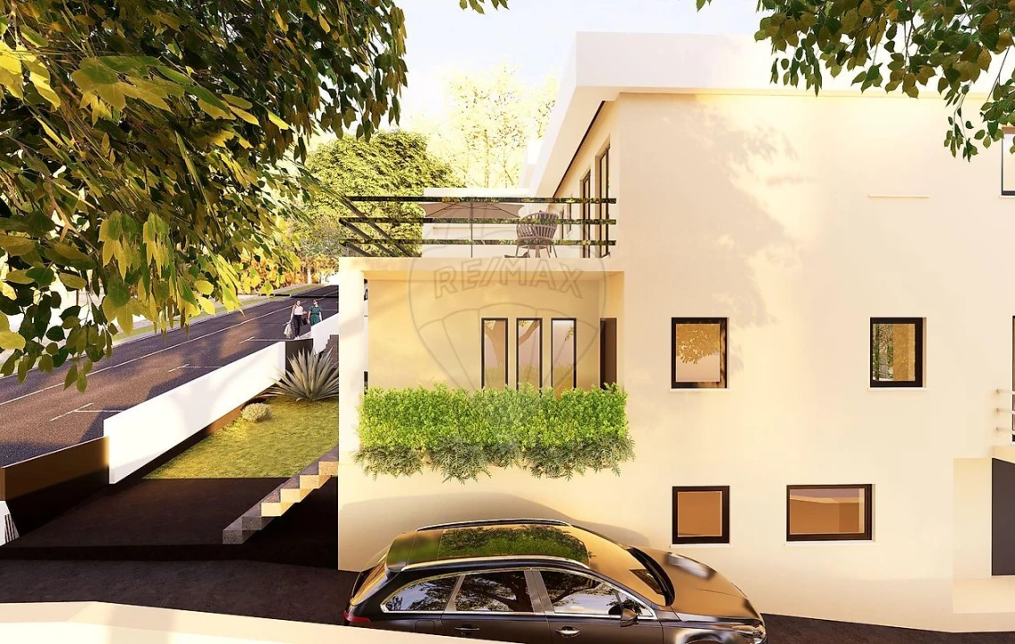 Moradia T4 para Venda em Buarcos Foto 3