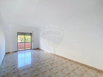 Apartamento T2 para Venda em Algueirão-Mem Martins