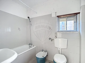 Apartamento T2 para Venda em Algueirão-Mem Martins