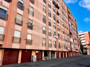 Apartamento T2 para Venda em Algueirão-Mem Martins