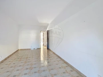 Apartamento T2 para Venda em Algueirão-Mem Martins