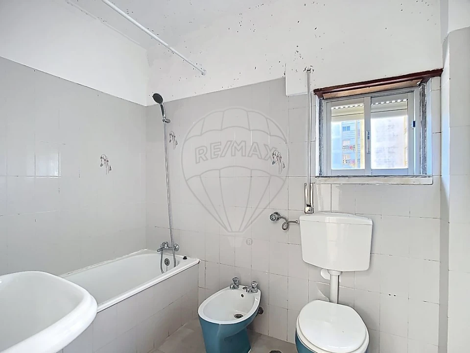 Apartamento T2 para Venda em Algueirão-Mem Martins Foto 19