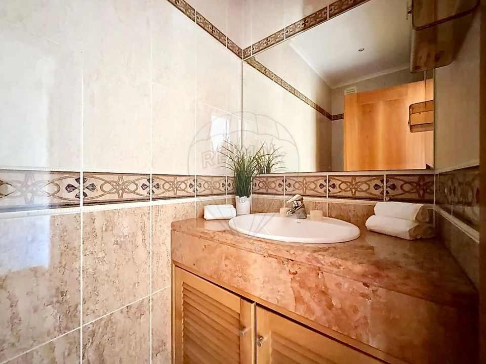 Apartamento T3 para Venda em Santa Maria e São Miguel, São Martinho, São Pedro Penaferrim Foto 28