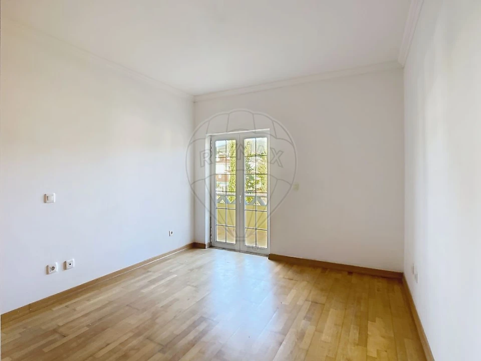 Apartamento T3 para Venda em Santa Maria e São Miguel, São Martinho, São Pedro Penaferrim Foto 11