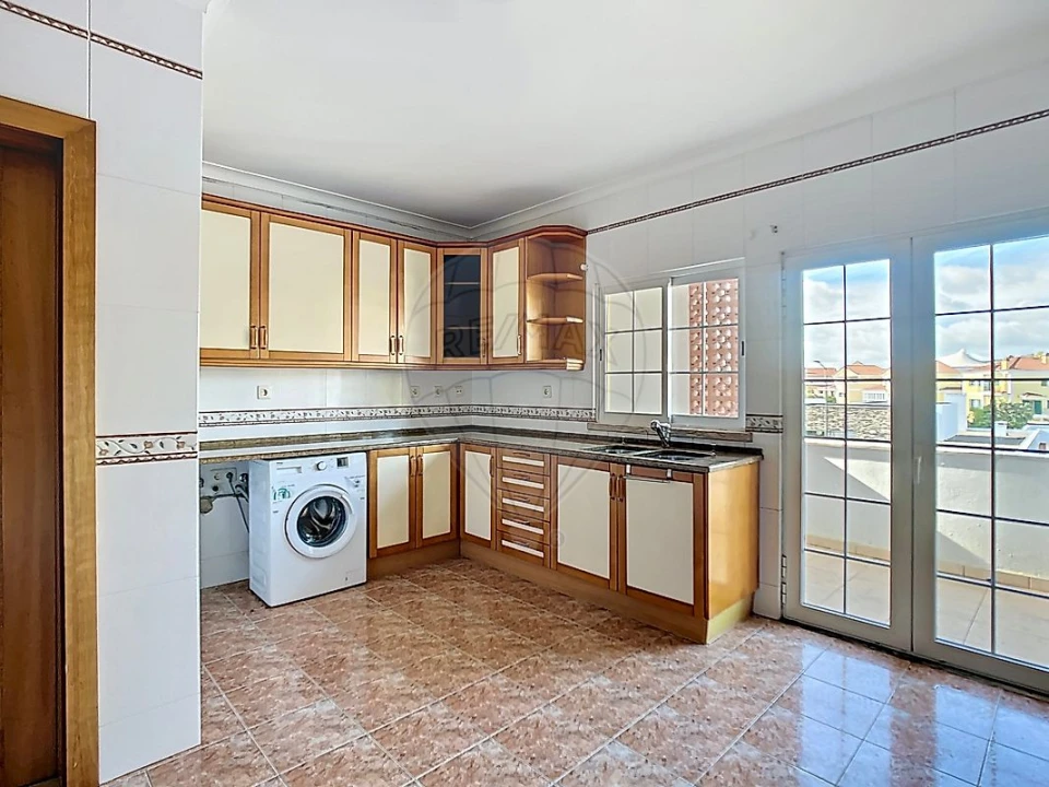 Apartamento T3 para Venda em Santa Maria e São Miguel, São Martinho, São Pedro Penaferrim Foto 25