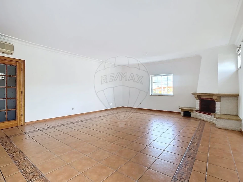 Apartamento T3 para Venda em Santa Maria e São Miguel, São Martinho, São Pedro Penaferrim Foto 7