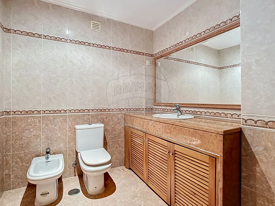 Apartamento T3 para Venda em Santa Maria e São Miguel, São Martinho, São Pedro Penaferrim Foto 18