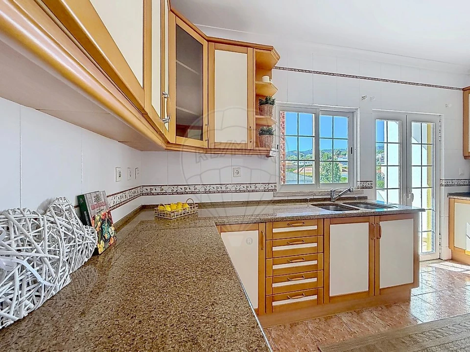 Apartamento T3 para Venda em Santa Maria e São Miguel, São Martinho, São Pedro Penaferrim Foto 2