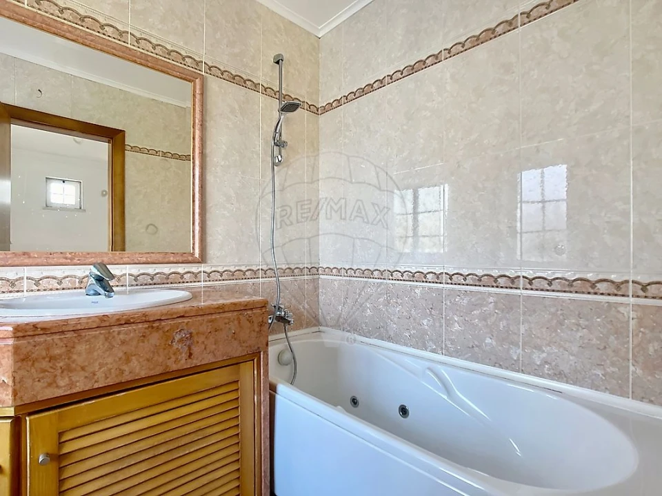 Apartamento T3 para Venda em Santa Maria e São Miguel, São Martinho, São Pedro Penaferrim Foto 23