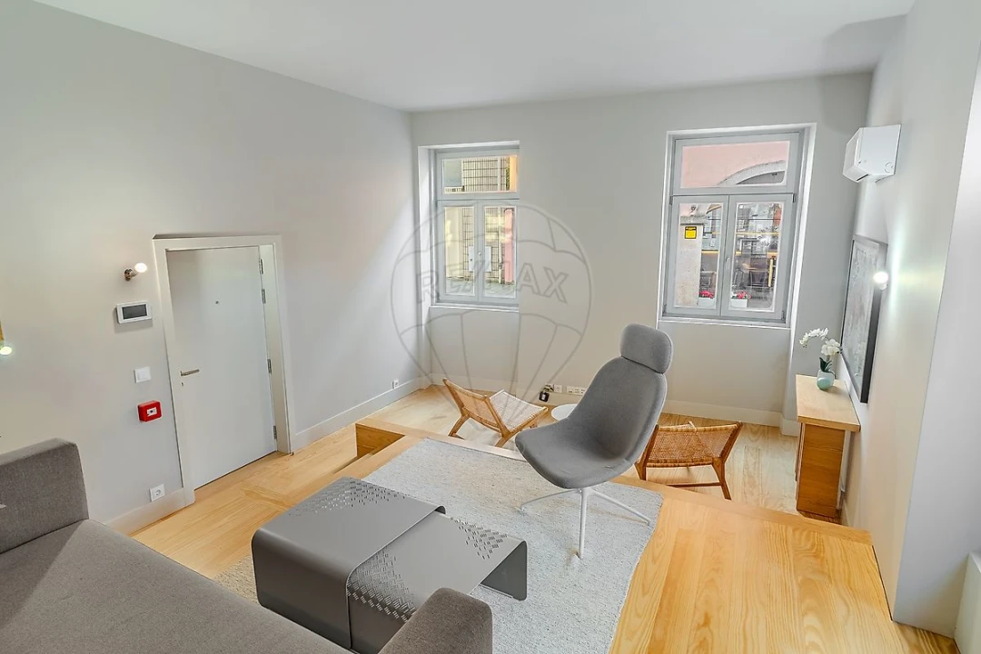 Apartamento T2 para Venda em Cedofeita, Santo Ildefonso, Sé, Miragaia, São Nicolau e Vitória Foto 23