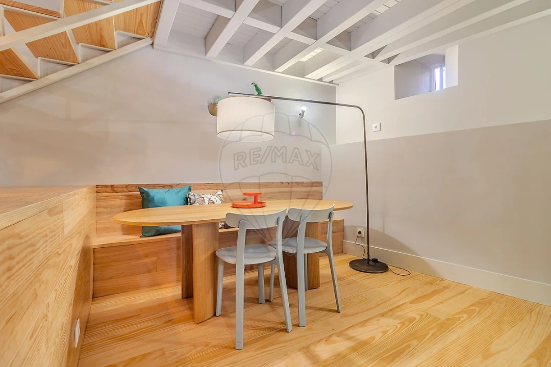 Apartamento T2 para Venda em Cedofeita, Santo Ildefonso, Sé, Miragaia, São Nicolau e Vitória Foto 22