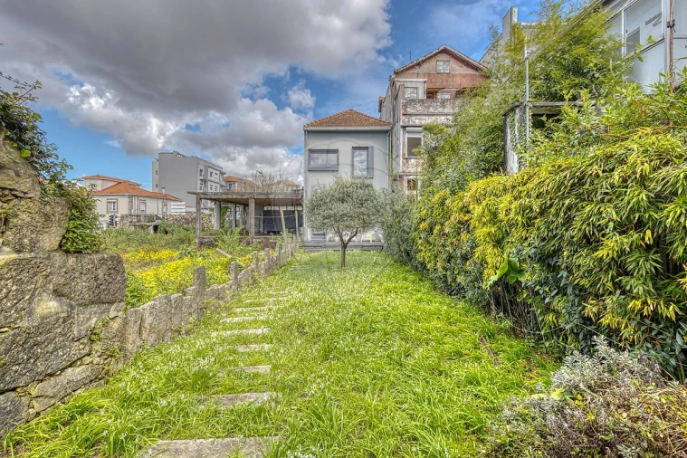 Moradia T3 para Venda em Santa Marinha e São Pedro da Afurada Foto 32