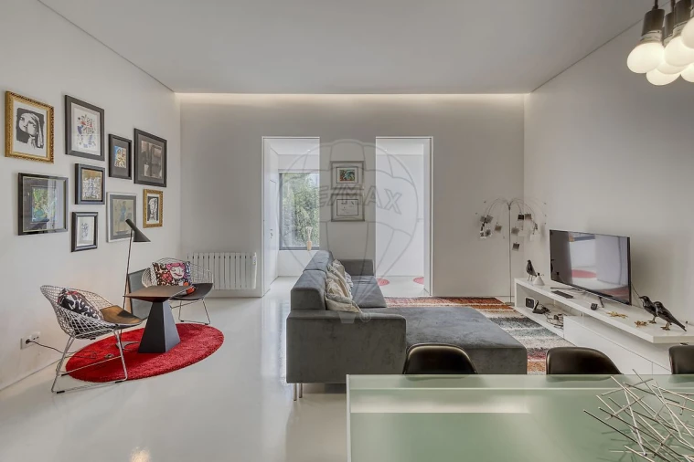 Moradia T3 para Venda em Santa Marinha e São Pedro da Afurada Foto 1