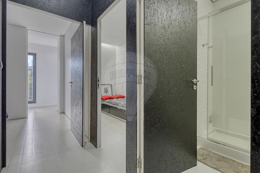 Moradia T3 para Venda em Santa Marinha e São Pedro da Afurada Foto 16