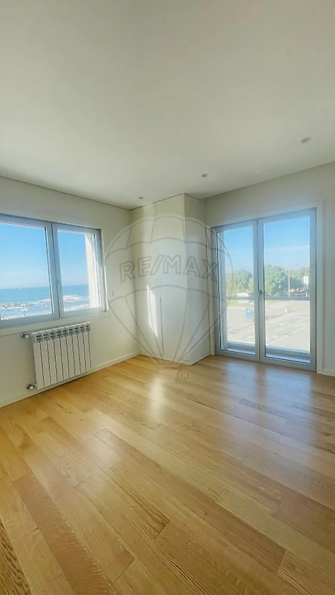 Apartamento T2 para Arrendamento em Aldoar, Foz do Douro e Nevogilde Foto 21