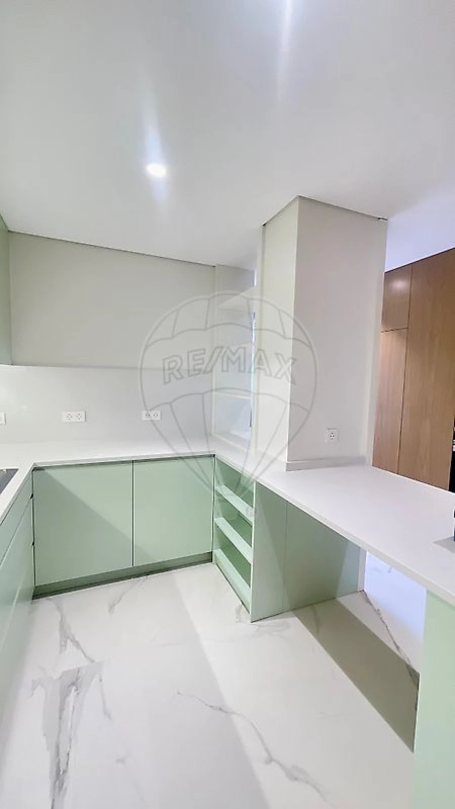 Apartamento T2 para Arrendamento em Aldoar, Foz do Douro e Nevogilde Foto 18