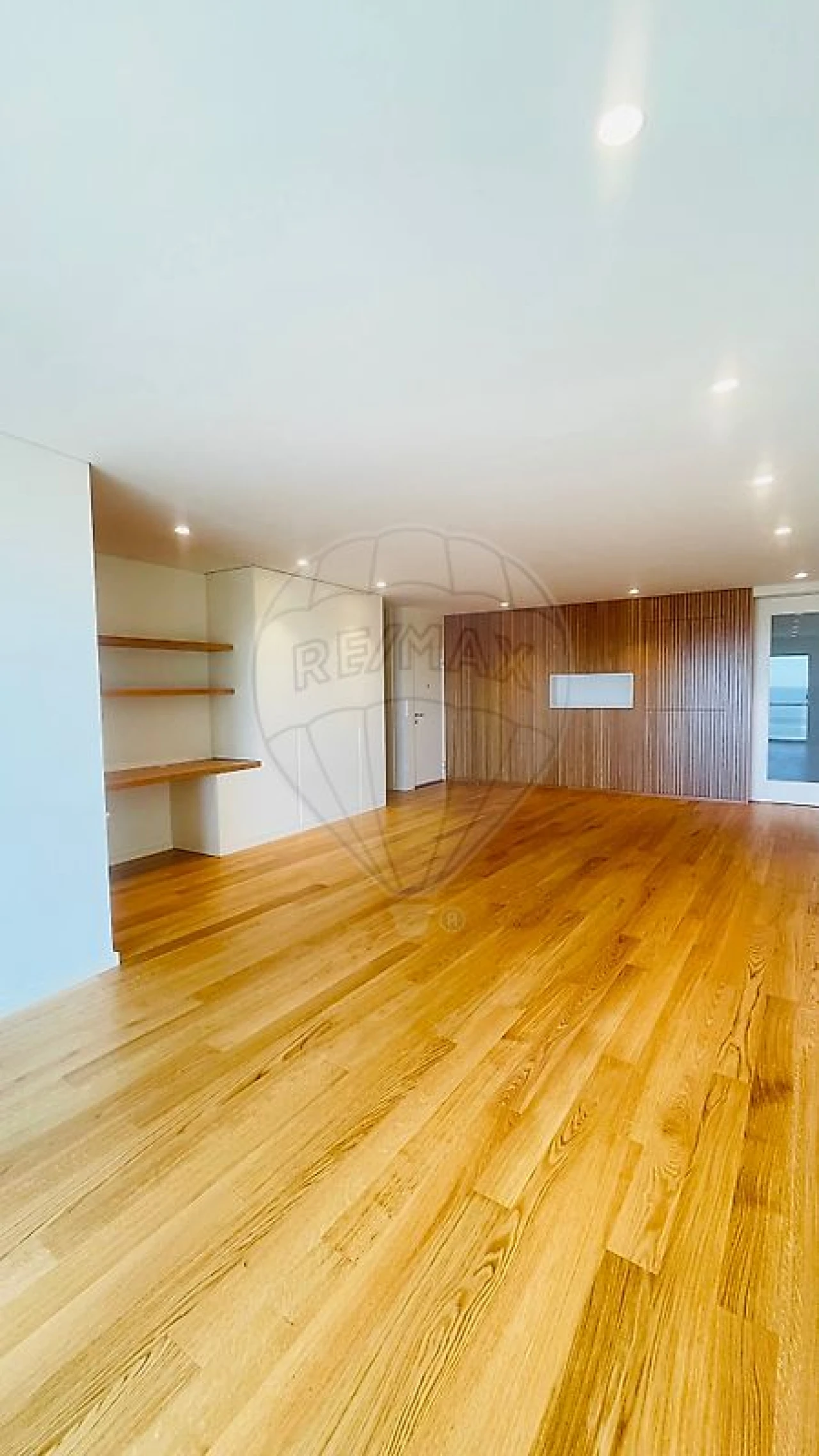 Apartamento T2 para Arrendamento em Aldoar, Foz do Douro e Nevogilde Foto 11