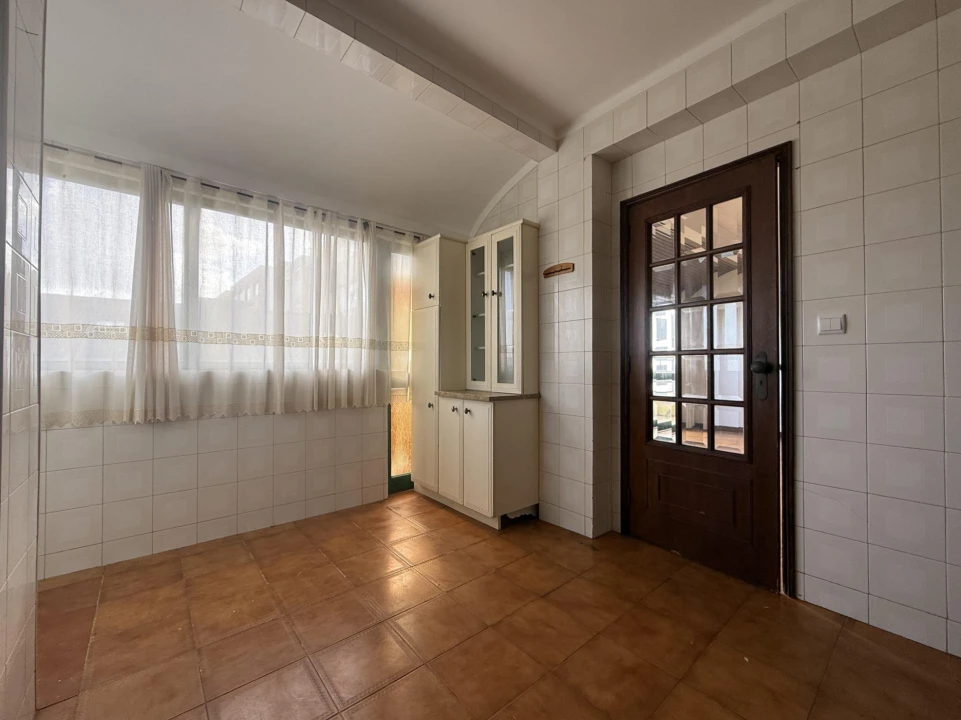 Apartamento T4 para Venda em Póvoa de Varzim, Beiriz e Argivai Foto 3