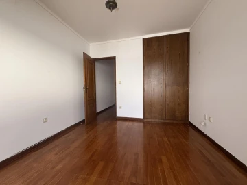 Apartamento T4 para Venda em Póvoa de Varzim, Beiriz e Argivai