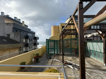 Apartamento T4 para Venda em Póvoa de Varzim, Beiriz e Argivai