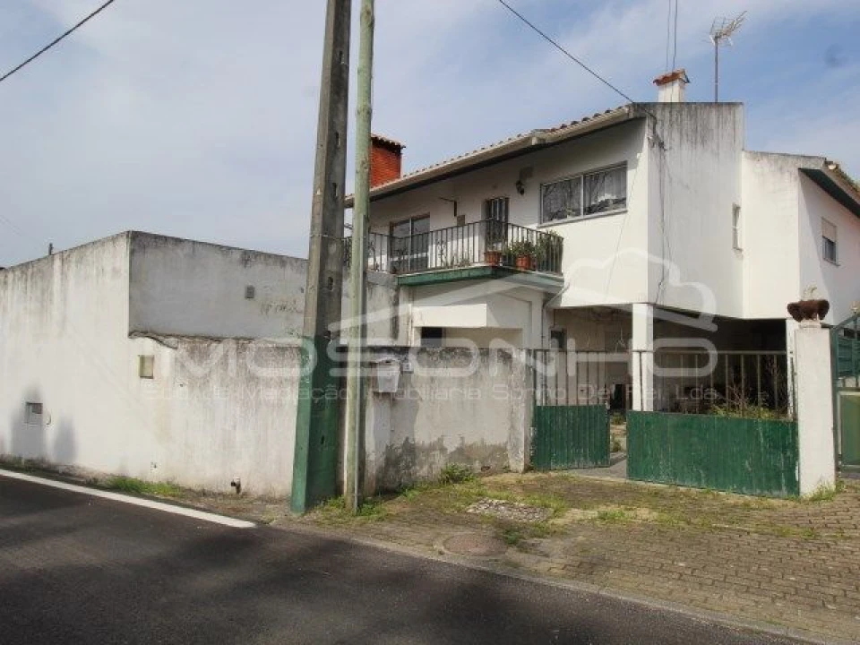 Apartamento T3 para Venda em Marinha Grande Foto 1