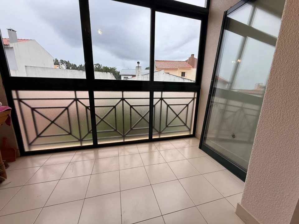 Apartamento T2 para Venda em Alcabideche Foto 14