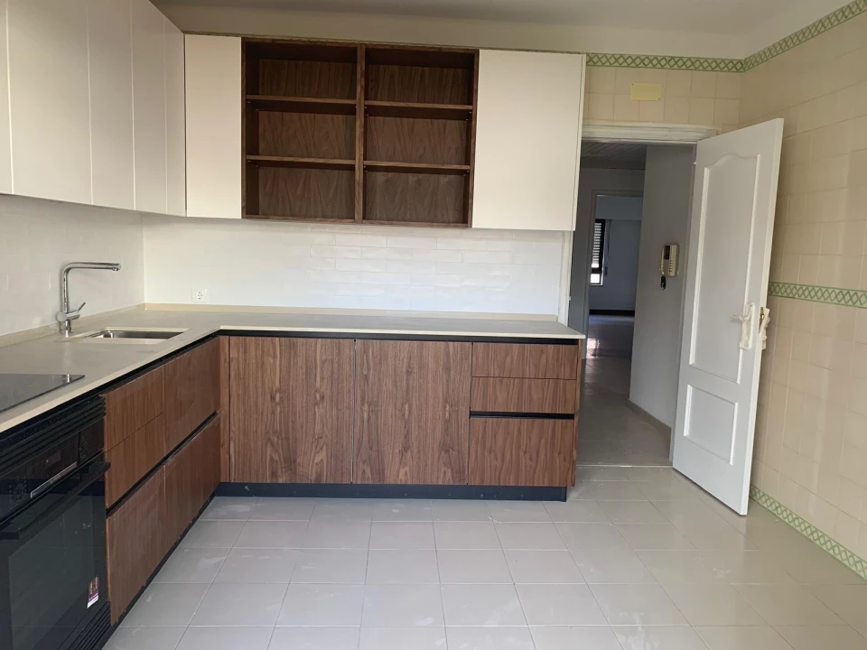 Apartamento T2 para Venda em Alcabideche Foto 1