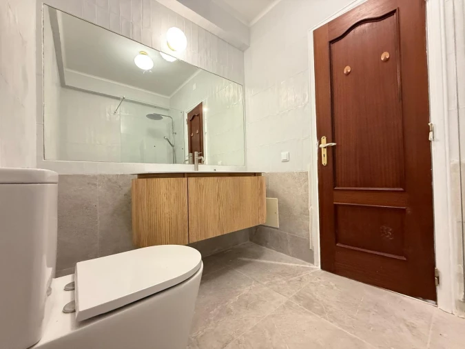 Apartamento T2 para Venda em Alcabideche Foto 8