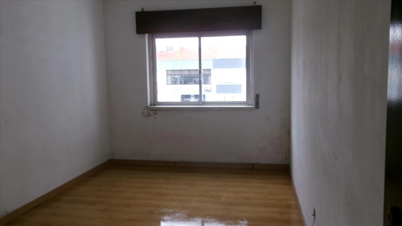 Apartamento T3 para Venda em Seixal Foto 10