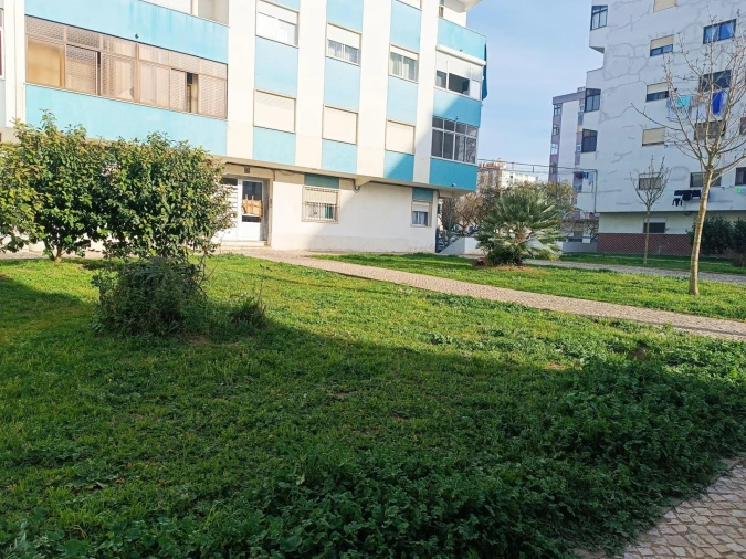 Apartamento T3 para Venda em Seixal Foto 20