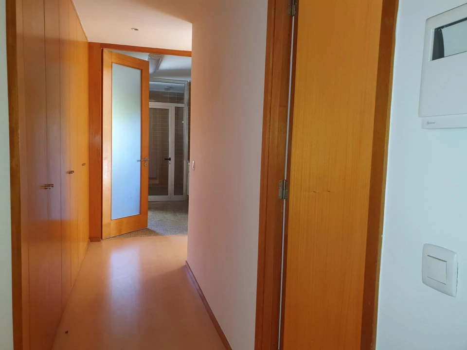 Apartamento T3 para Venda em Moreira Foto 2