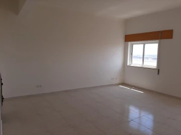 Apartamento T4 para Venda em Azambuja