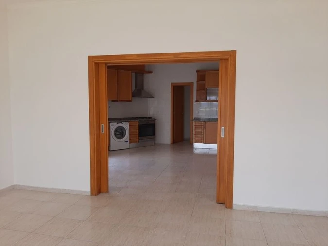 Apartamento T4 para Venda em Azambuja Foto 6
