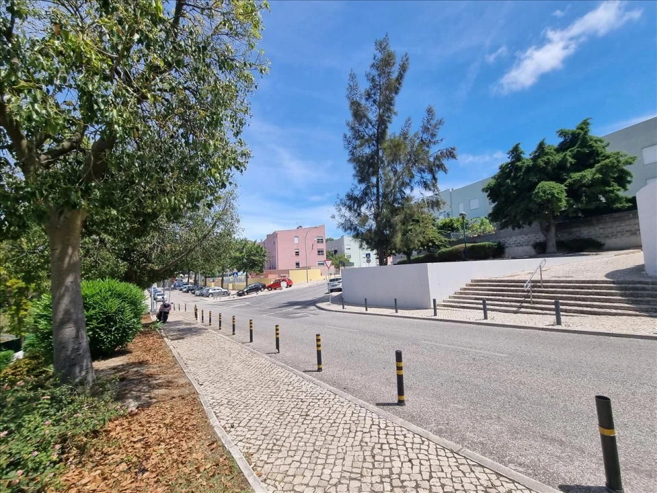 Apartamento T2 para Venda em Oeiras e São Julião da Barra, Paço de Arcos e Caxias Foto 8