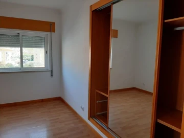 Apartamento T3 para Venda em Azambuja