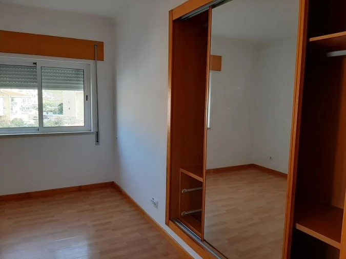 Apartamento T3 para Venda em Azambuja Foto 5