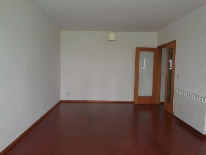 Apartamento T2 para Venda em Oliveira do Douro Foto 3
