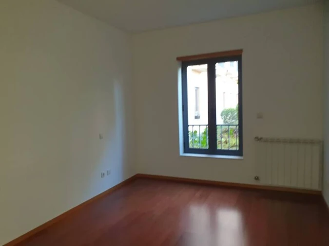 Apartamento T2 para Venda em Oliveira do Douro Foto 6