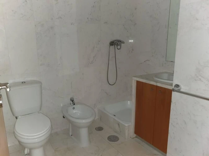 Apartamento T2 para Venda em Oliveira do Douro Foto 9